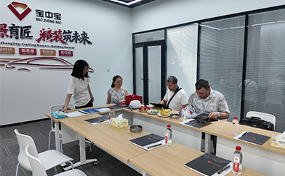 Saudi Purchasing Client Visits Jingzhongjing Exhibition Hall for Inspection, Reaches Purchase Agreement on Spray & Bake Booths